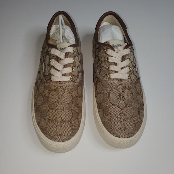 Coach Shoes - NWOT Women's Authentic Coach Citysole Skate Sneakers C2705 Signature Khaki Logo